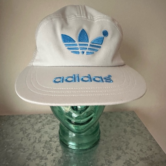 Brand New Adidas Archive Hat - Picture 3 of 9